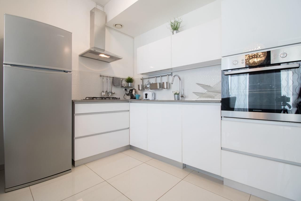 Sweethome26 Luxury Apt Close To The Beach & Free Parking Tel Aviv Luaran gambar